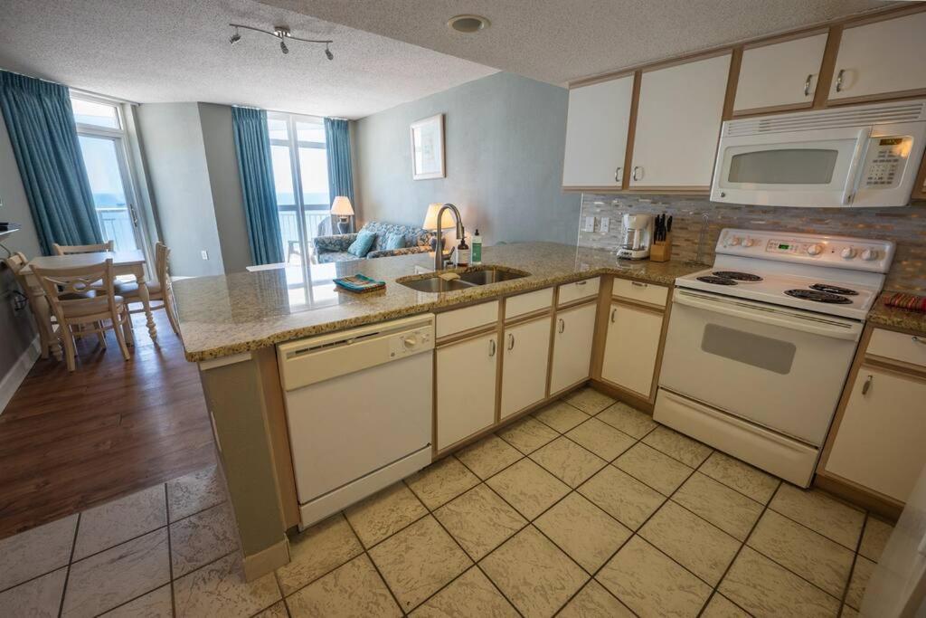 Vila Baywatch Renovated, Unobstructed Oceanfront Views! Myrtle Beach Exteriér fotografie